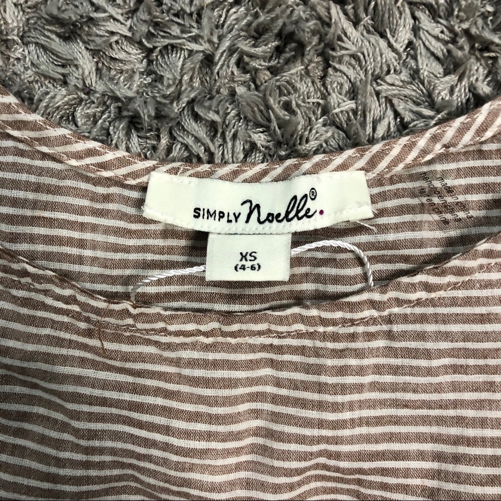 Simply Noelle Tank 🌼 3 for 10 - Picture 3 of 3
